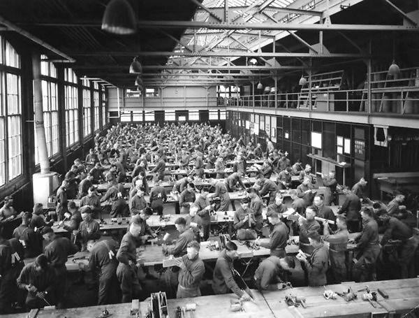Airplane propellor mechanics workshop at the Univ. of Minnesota during WWII