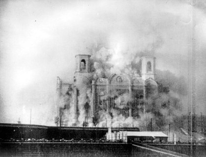 Demolition of the Cathedral of Christ the Saviour, Moscow, 1931 - Wikimedia Commons