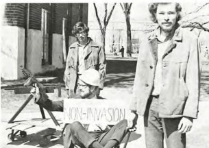 Students protest Vietnam